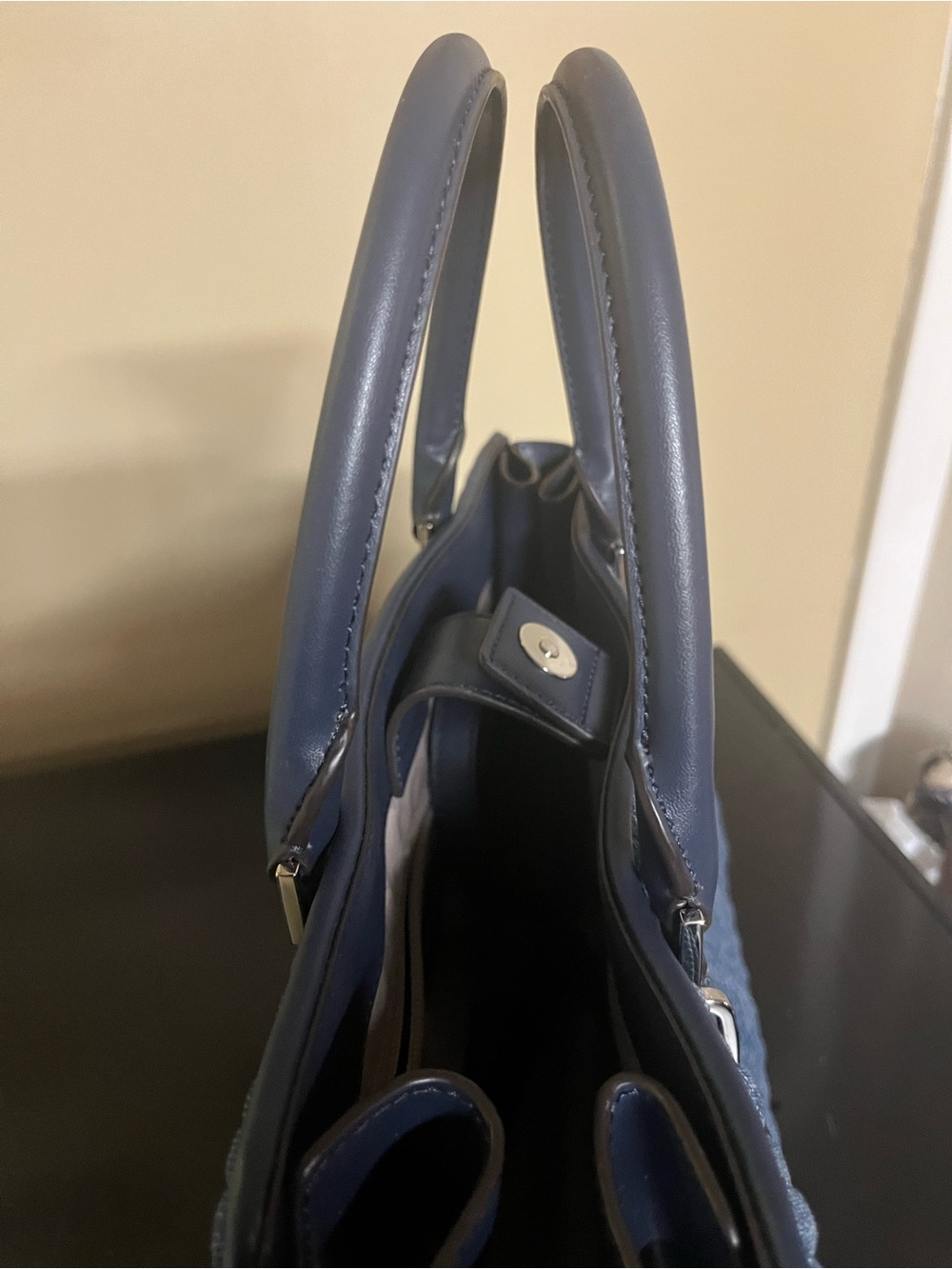 EUC Michael Kors Hamilton Denim-Textured Navy Satchel with Shoulder Strap - Picture 14 of 14